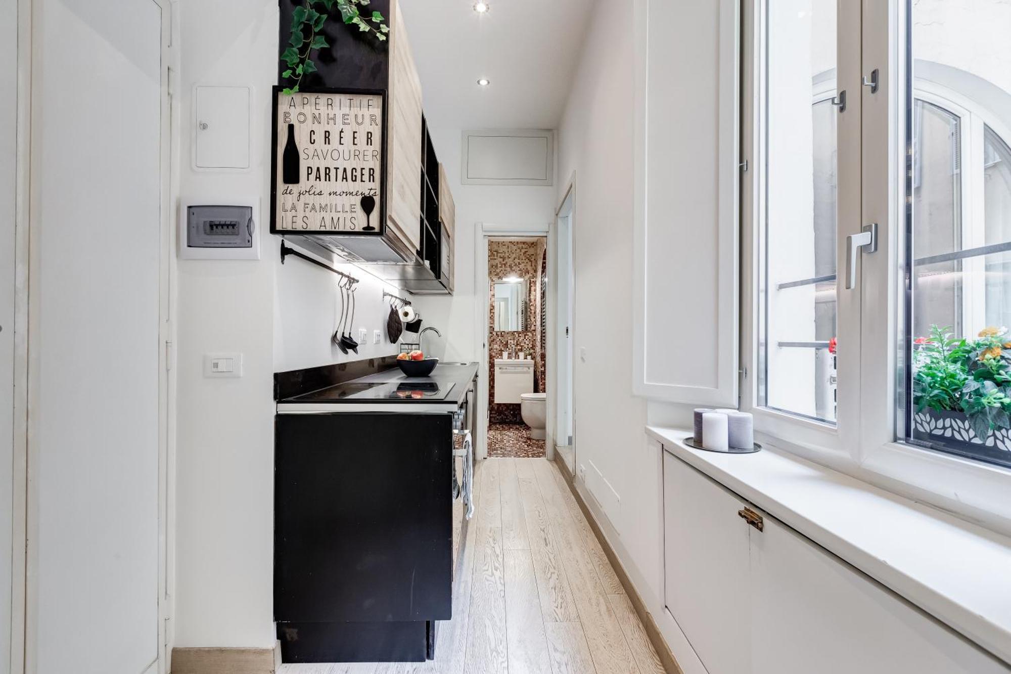 Apartment Classy 2-bdr In Termini District